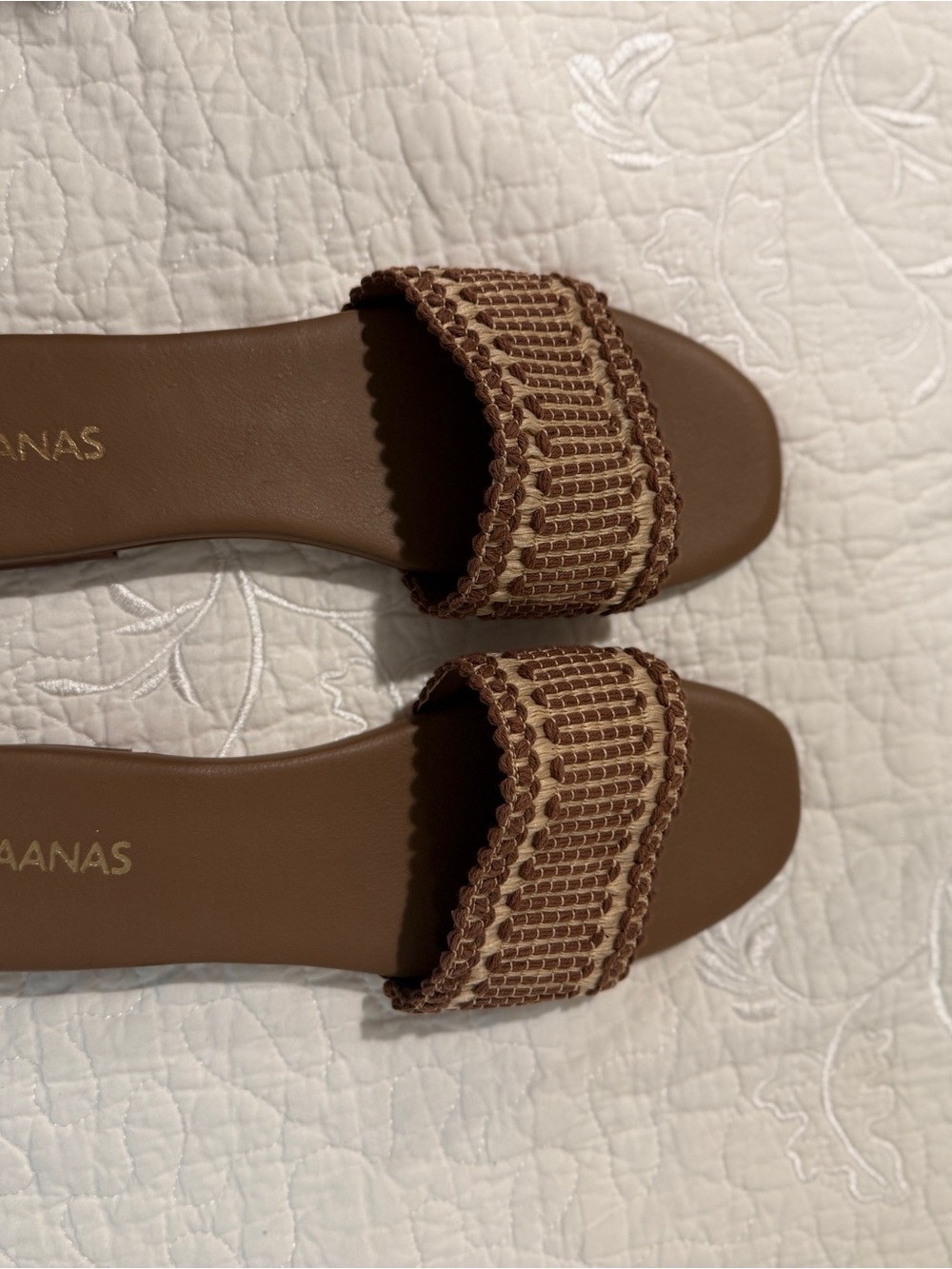 Kaanas Ayla Slides